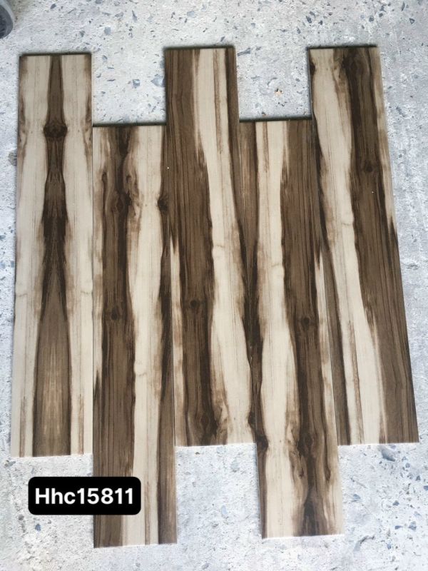 gạch lát nền vân gỗ 15x80 giá rẻ 11